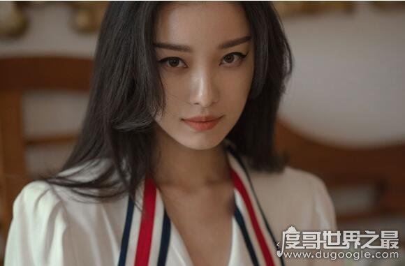 网传倪妮一晚8次是真的吗？被传服侍剧组大佬(假的离谱)