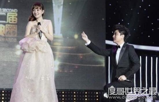 贾乃亮李小璐被曝离婚了吗，贾乃亮忍气吞声选择原谅