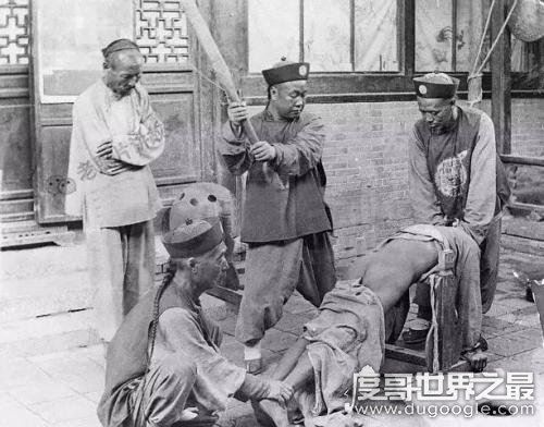 古代五刑笞刑是什么,用木板打背部/臀部/腿部(与杖刑类似)