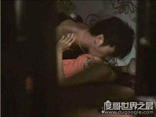 周秀娜吻戏视频假戏真做,化身欲女赤裸上阵后瞬间高潮