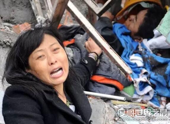汶川地震不敢公开照片，每一长都让人看了非常难过