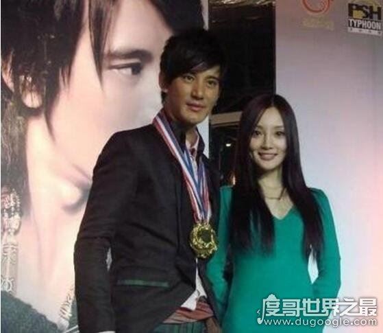 爆料真实李小璐人品情况，有些行为婚前婚后完全没收敛