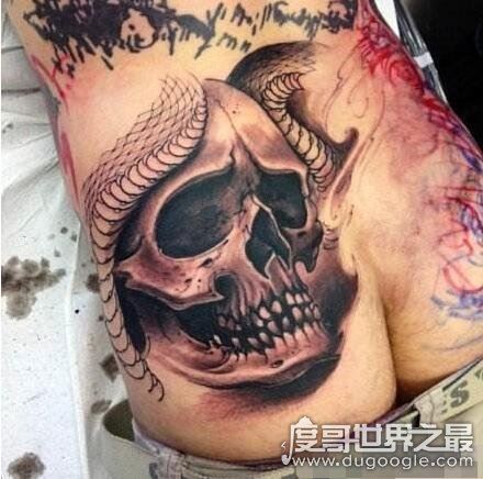 中国十大不能纹的纹身，纹两条过肩龙的人都活不过40岁