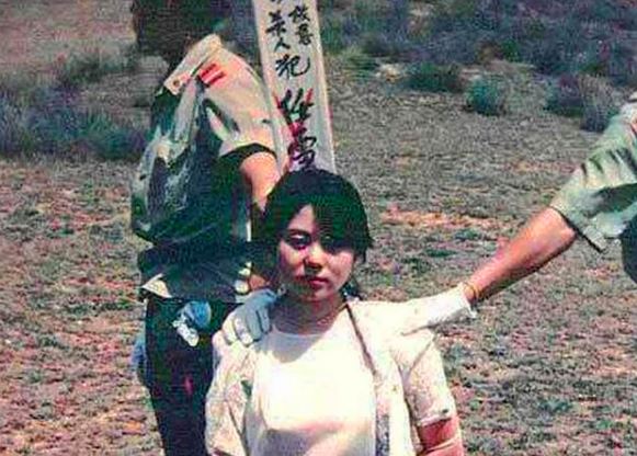 任雪在死刑前受尽折磨，22岁被枪决（最美女刑犯）