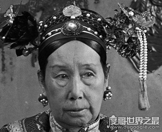 慈禧是谁的老婆,咸丰帝的妃子/同治帝生母(被称为无冕女皇)