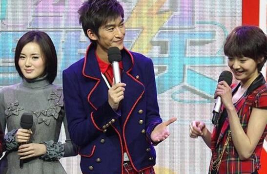 江铠同打郑爽的照片，为争抢张翰和偶像剧一姐地位