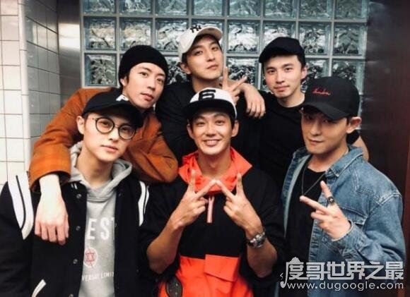 棒棒堂十年再合体，大型回忆杀勾起大家青春的回忆