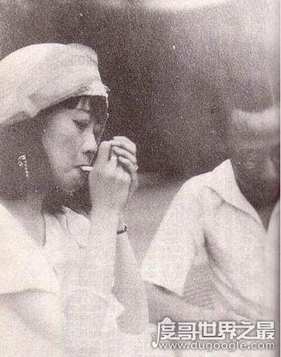 婉容皇后的一生简历，受溥仪心理/生理双重折磨(史上最悲惨皇后)