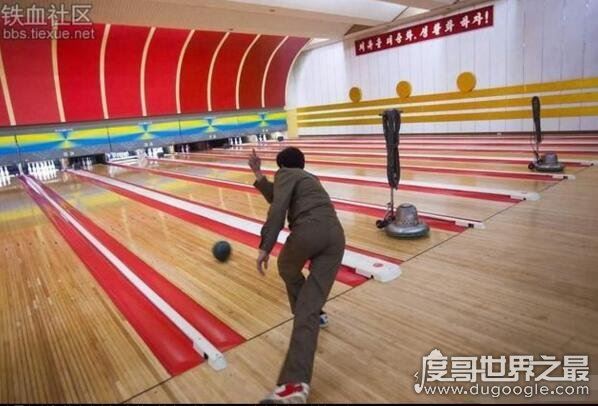 直击朝鲜人民的真实生活，严重的两极分化让70%人饿肚子