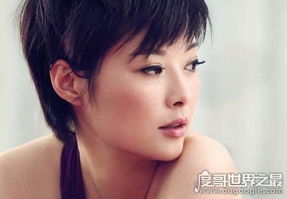 袁立回应生子传言,表示自己比较非主流所以现在还没有孩子