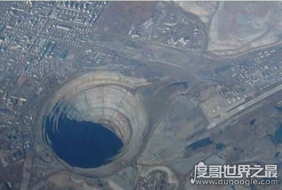 地狱之声40秒是假的,当时钻井的钻头根本就没有带录音设备