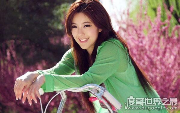 天涯深扒可怕的娱乐圈,究竟水有多深(潜规则事件频繁)