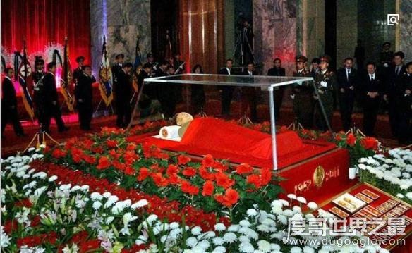 盘点世界历史上最著名的14具尸体，列宁容貌94年未改变