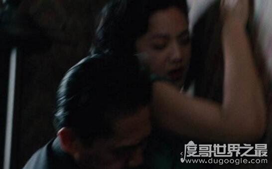 色戒梁朝伟汤唯假戏真做,三点全露大尺度激情戏