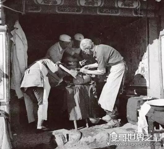 揭秘白求恩是哪国人,为中国抗日革命呕心沥血