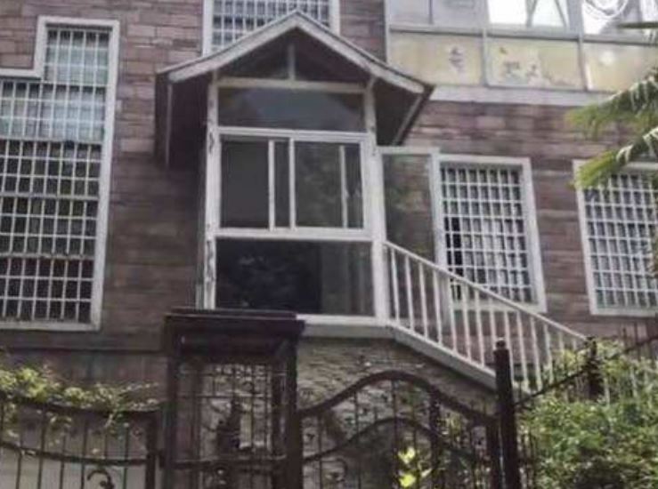 南京凶宅别墅拍卖成功，凶宅案件一波三折（离奇）