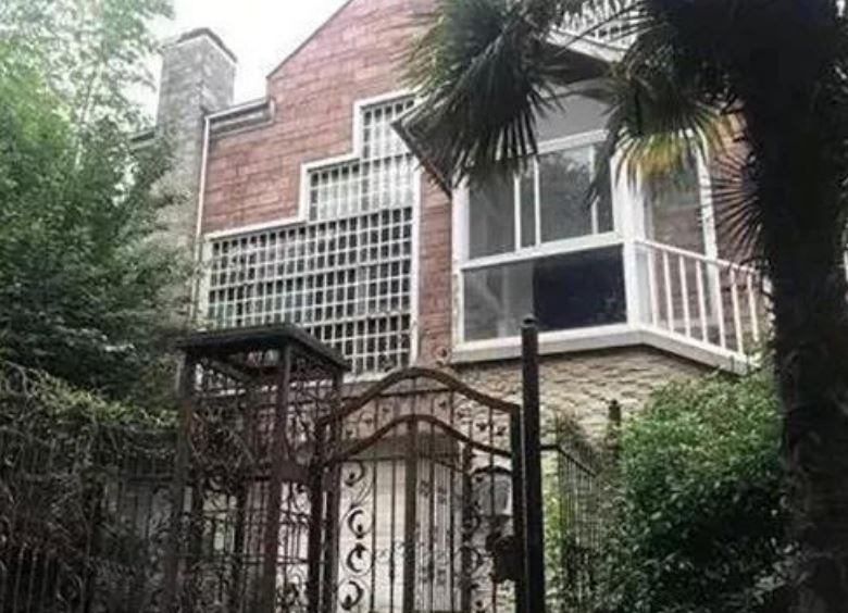 南京凶宅别墅拍卖成功，凶宅案件一波三折（离奇）