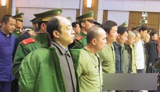 中国黑社会老大排行榜，东北乔四爷排第一(前十名单)