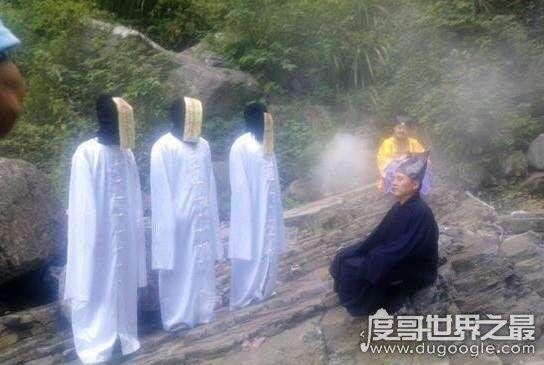 湘西赶尸人是真的吗，揭开湘西赶尸的神秘面纱