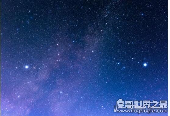牛郎星属于什么星座,属于天鹰座(是颗白色而明亮的恒星)