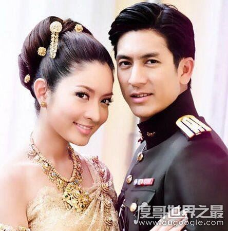 各具特色的泰风三妖孽(Tik/Ken/Aum)，是泰国最红最有魅力的男星