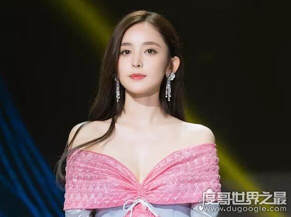 娜扎张翰否认复合,两人住同一小区分手后并没有搬离