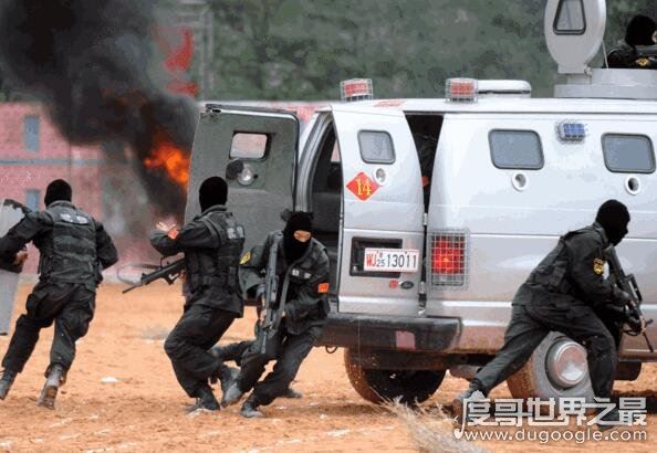 10·28金水桥事件恐怖袭击案,一共有2名群众死亡40人受伤