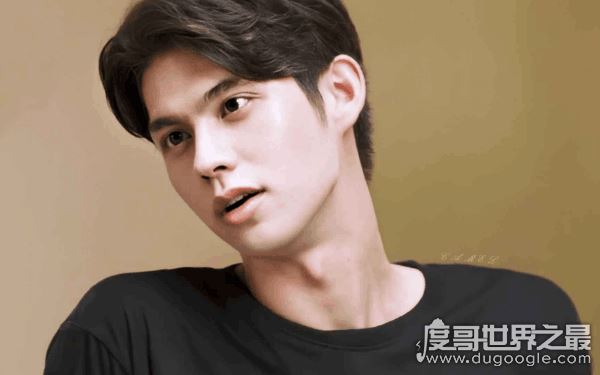 喉结并非敏感部位，为什么不能摸男生喉结（女生必看）