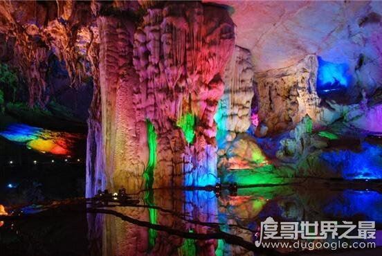 天下第一无底洞，女妖洞上百奇景都是女妖的化身