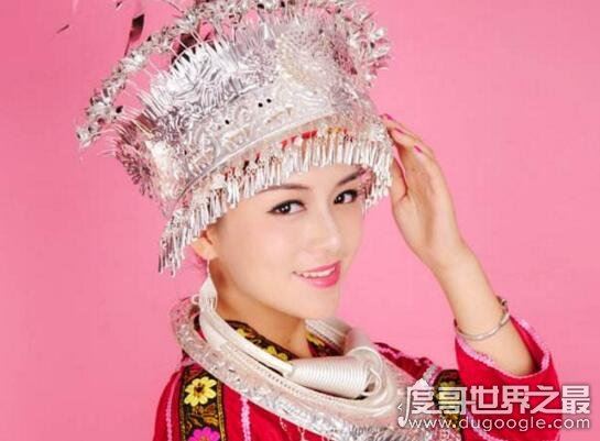 中国十大苗族美女，最美苗族形象大使杨一方惊艳