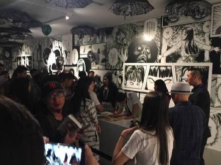 蜗牛人真实图片,肢体蠕动分泌粘液自带诅咒