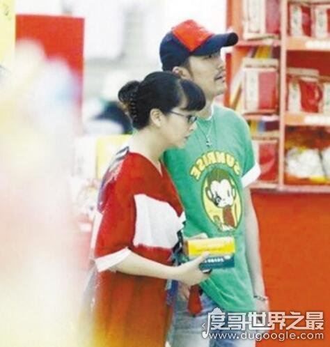 江珊现任老公照片曝光，新生代男演员张博(比江珊小15岁)