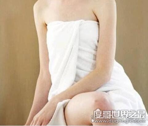 女生做什么动作会让男生要你，能让男生把持不住的4个动作
