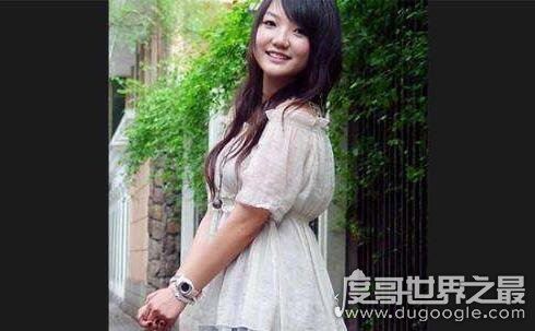 中国最牛实习妹平均50秒卖出一套房,被质疑是炒作