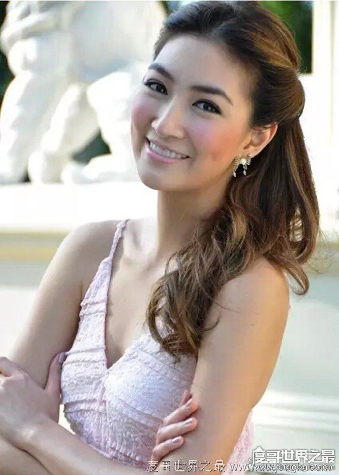 十大最美泰国女明星，泰国第一美女noon酷似金喜善