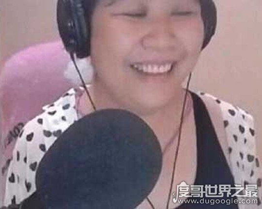 开飞机的贝塔是什么梗,调侃豪哥想要进入乔碧萝(是个污梗)