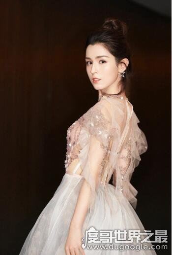 新生代新疆第一美女，哈尼克孜个人资料介绍(超美照欣赏)