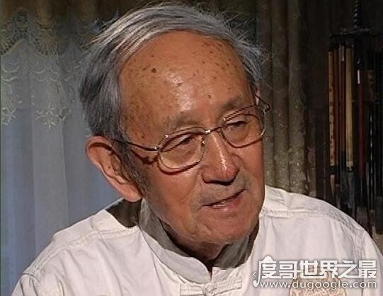 书法家爱新觉罗·毓嶦是溥仪的堂侄,也是中国最后一位亲王