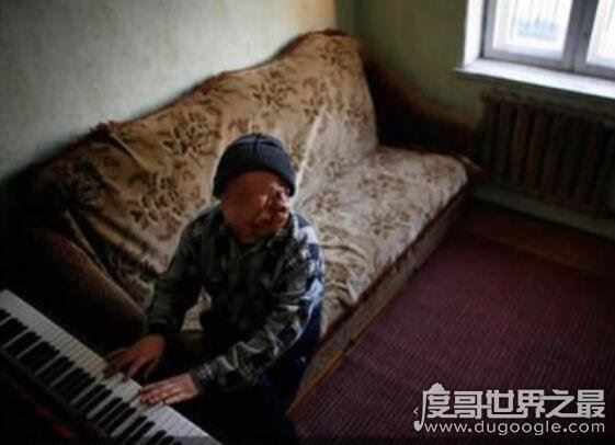 福岛核泄漏后变异女人，生出巨型“幽灵婴儿”(头皮发麻)