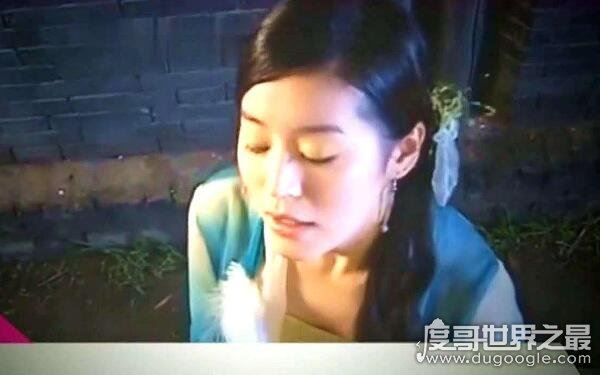 柏雪灵异事件是什么？传闻人被鬼上身（女明星自残）