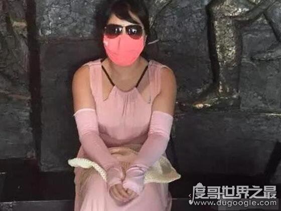 中国第一整容狂人,花费400万元整容200多次(将自己身体整垮)
