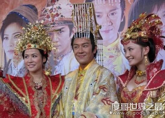 代战公主爆乳生孩子，当了薛平贵十八年的小三