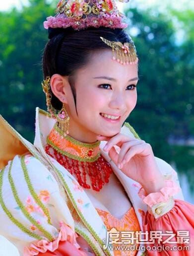 代战公主爆乳生孩子，当了薛平贵十八年的小三