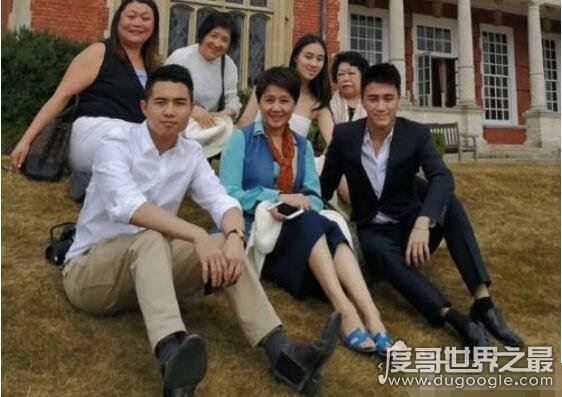 赌王何鸿燊最小儿子何猷佳，竟然是个先天智障儿(已被雪藏)