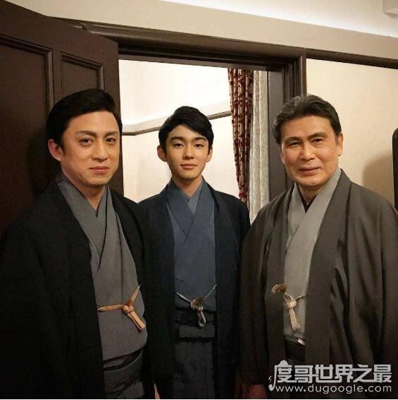 日本第一美少年，藤间斋的未婚妻身份揭秘(家世背景强大)