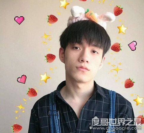 张颜齐个人资料简介,曾获某说唱比赛冠军(超A超有个性)