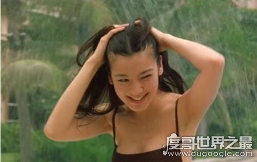 林熙蕾泳装事件勾起无限yy，坚挺的胸部呼之欲出让人鼻血喷涌
