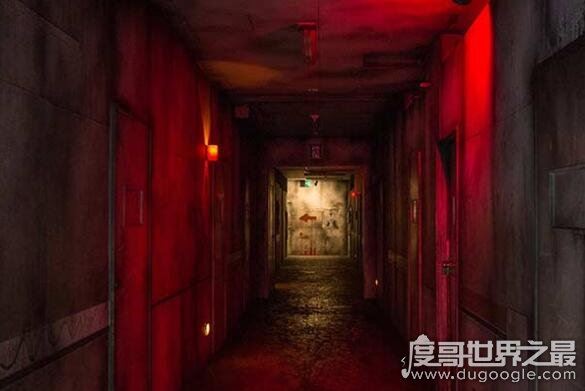 世界上最恐怖的鬼屋，慈急综合医院(挑战人的极限胆小勿入)