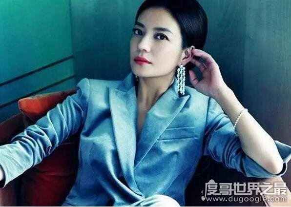 为什么网友说赵薇恐怖,特殊的强大背景将人赶尽杀绝