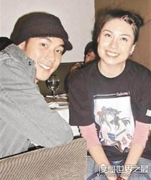 刘恺威结过几次婚？就和杨幂一次(网传2婚是假)